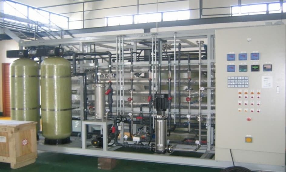 30 T_H Beverage Industry Water Filtration Equipment _ Turnkey Project RO Treatment Plant